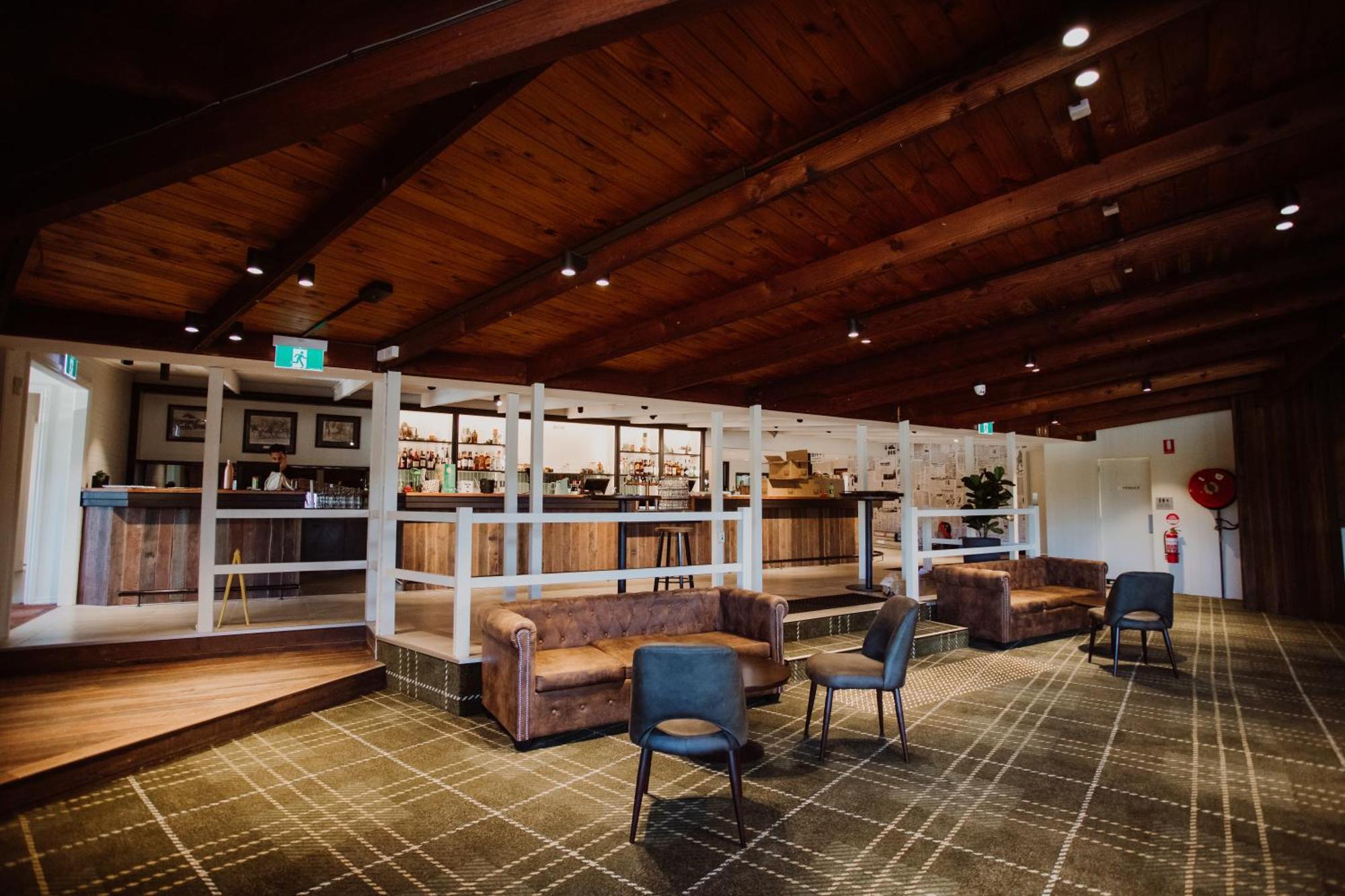 Wallaby Hotel
